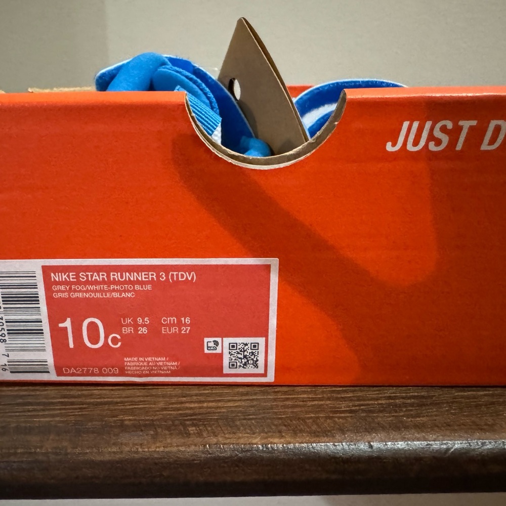 Nike Kids Star Runner 3 Blue and White Sneakers - Picture 2 of 4
